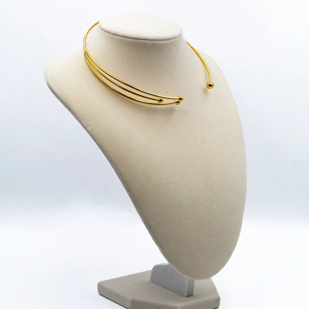 CHOCKER CASIE