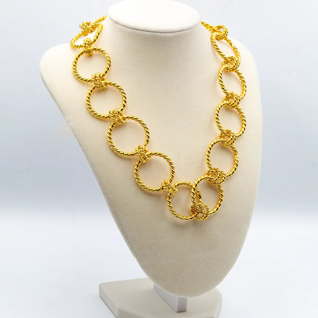 CHOCKER OFTEN